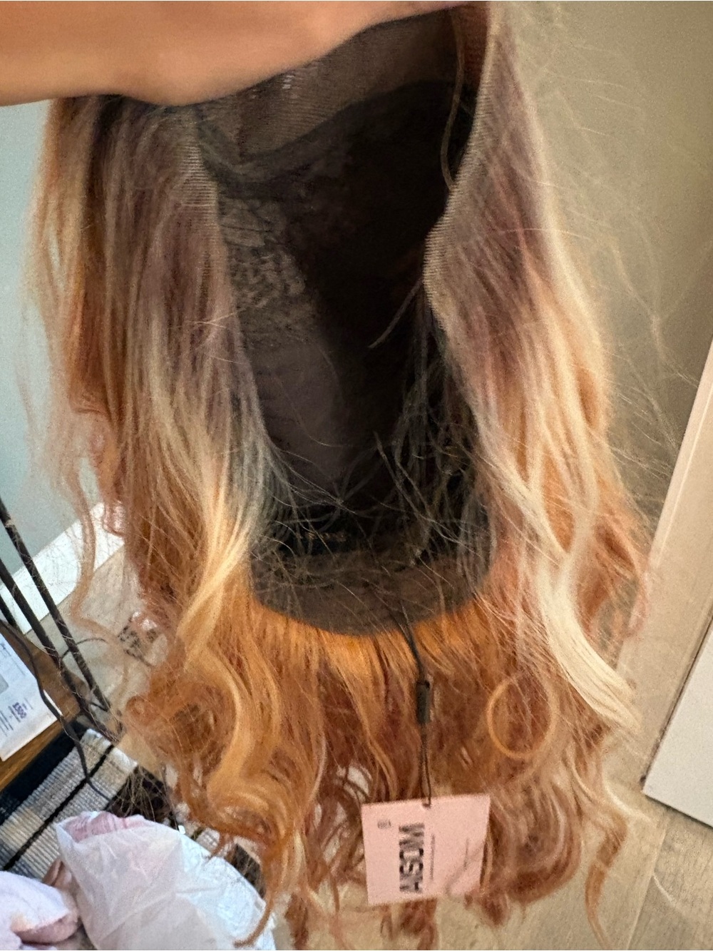 Aisom Wig - Picture 6 of 6